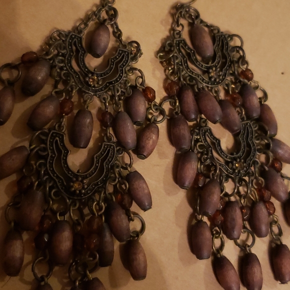 6 EARRING - Picture 3 of 8